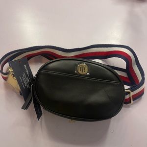 Tommy Hilfiger convertible belt bag